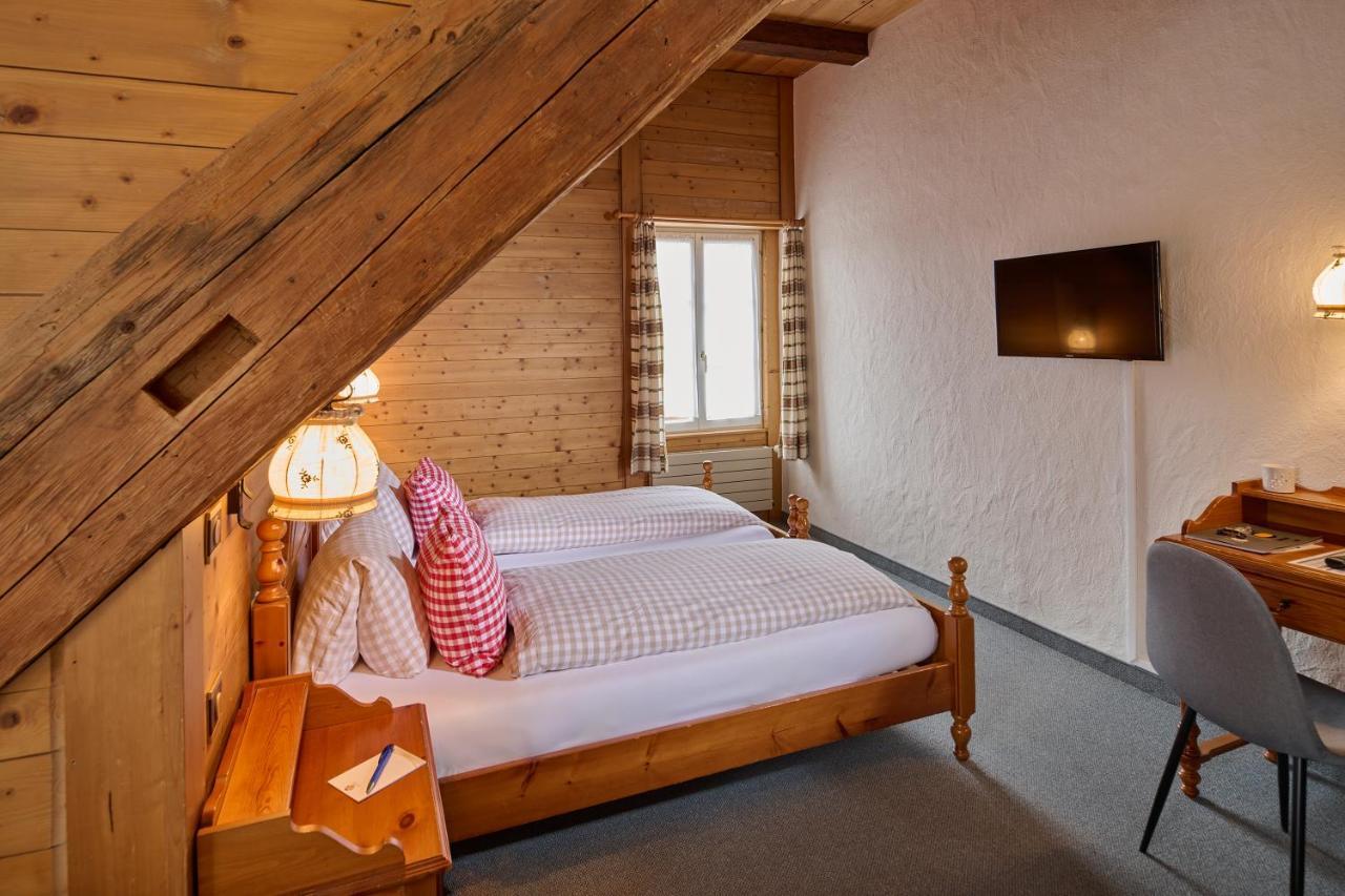 Baeren Hotel, The Bear Inn Wilderswil Exterior foto